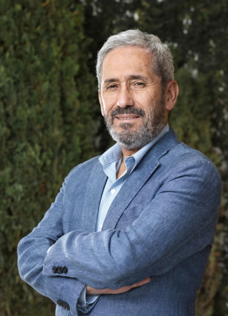 Dr. Eduardo Ísmodes Cascón