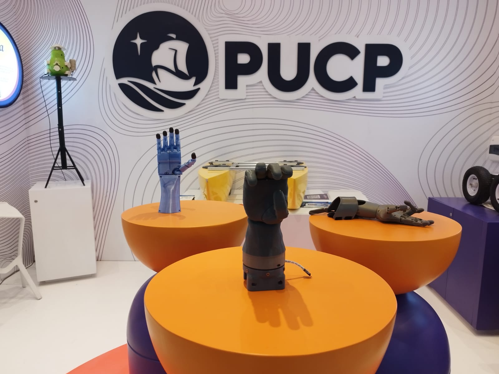 Nuestra Escuela de Posgrado PUCP está presente en el Perumin Arequipa ...